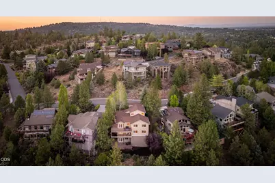 1819 SW Troon Avenue, Bend, OR 97702 - Photo 113