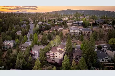 1819 SW Troon Avenue, Bend, OR 97702 - Photo 115