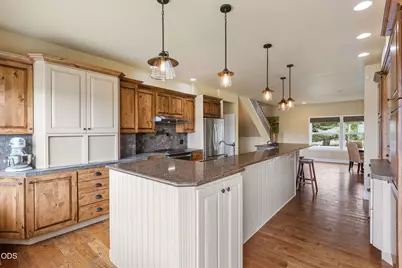 63531 Gentry Loop, Bend, OR 97701 - Photo 29