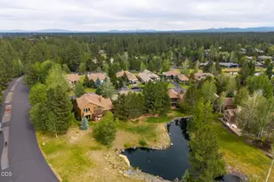 62028 Fall Creek Loop, Bend, OR 97702 - Photo 47