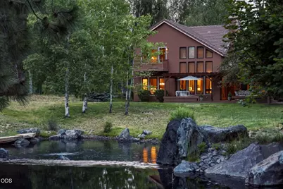 62028 Fall Creek Loop, Bend, OR 97702 - Photo 1