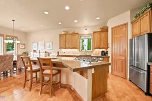 62028 Fall Creek Loop, Bend, OR 97702 - Photo 19