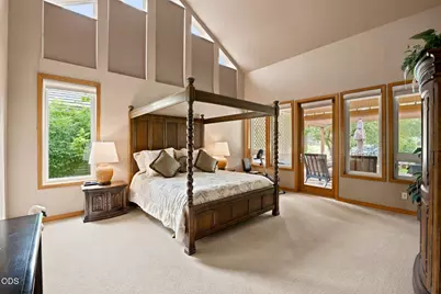 62028 Fall Creek Loop, Bend, OR 97702 - Photo 21