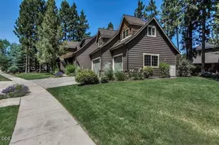 61212 Gorge View St, Bend, OR 97702 - Photo 1