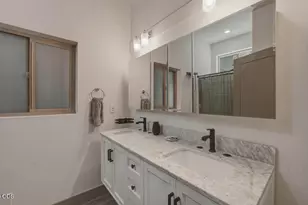 59981 Cheyenne Rd, Bend, OR 97702 - Photo 33