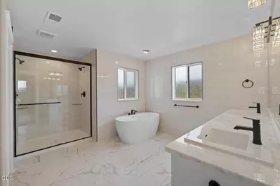 610 Pheasant Drive, Central Point, OR 97502 - Photo 17