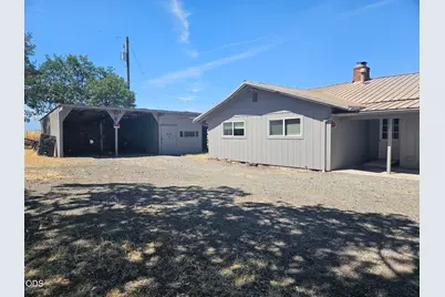 6013 Foothill Road, Central Point, OR 97502 - Photo 3