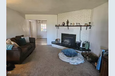 6013 Foothill Road, Central Point, OR 97502 - Photo 9