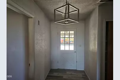 6013 Foothill Road, Central Point, OR 97502 - Photo 9