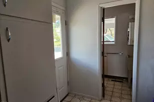 6013 Foothill Rd, Central Point, OR 97502 - Photo 17