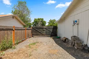 4912 Lorrayne Pl, Klamath Falls, OR 97603 - Photo 39