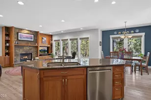 19528 E Campbell Rd, Bend, OR 97702 - Photo 13