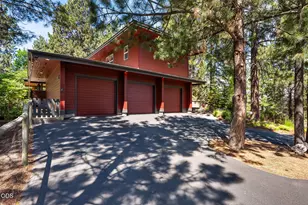 19528 E Campbell Rd, Bend, OR 97702 - Photo 39