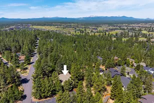 19528 E Campbell Rd, Bend, OR 97702 - Photo 45