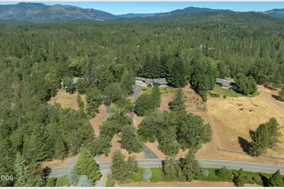 622 Wildflower Drive, Merlin, OR 97532 - Photo 73