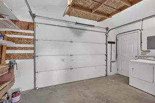 407 Marie St, Medford, OR 97504 - Photo 21