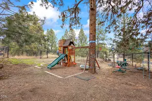 194 SE Cessna Dr, Bend, OR 97702 - Photo 31