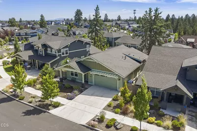 61016 SE Crane Peak Court, Bend, OR 97702 - Photo 3