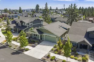 61016 SE Crane Peak Ct, Bend, OR 97702 - Photo 3