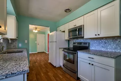 340 Sutter Avenue, Medford, OR 97504 - Photo 7