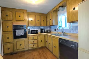 61060 Kings Ln, Bend, OR 97702 - Photo 5