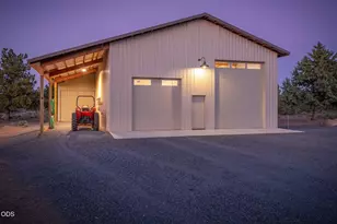17740 Ox Spur Ct, Bend, OR 97703 - Photo 5