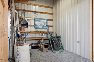 17740 Ox Spur Ct, Bend, OR 97703 - Photo 69