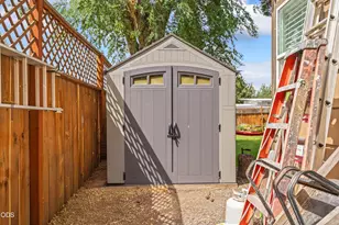 751 NE Lookout Ave, Prineville, OR 97754 - Photo 33