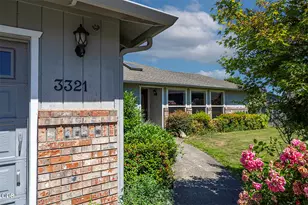 3321 Oneida Cir, Medford, OR 97504 - Photo 3