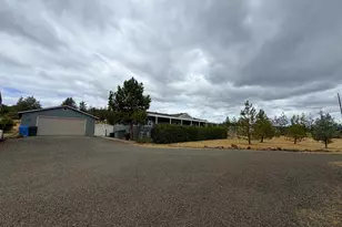 63 Rogue River Dr, Eagle Point, OR 97524 - Photo 29