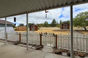 63 Rogue River Dr, Eagle Point, OR 97524 - Photo 37