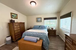 63 Rogue River Dr, Eagle Point, OR 97524 - Photo 13