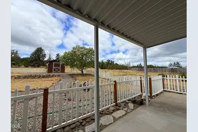 63 Rogue River Drive, Eagle Point, OR 97524 - Photo 27