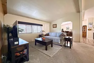 63 Rogue River Dr, Eagle Point, OR 97524 - Photo 7
