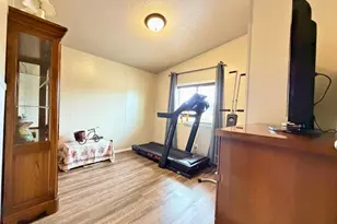 63 Rogue River Dr, Eagle Point, OR 97524 - Photo 15