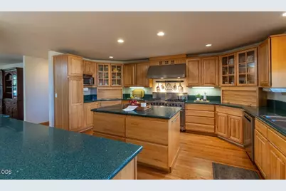 26275 SW Metolius Meadows Drive, Camp Sherman, OR 97730 - Photo 9