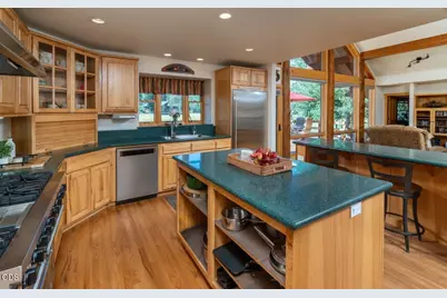 26275 SW Metolius Meadows Drive, Camp Sherman, OR 97730 - Photo 11