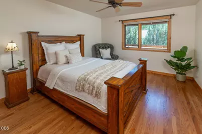 26275 SW Metolius Meadows Drive, Camp Sherman, OR 97730 - Photo 21