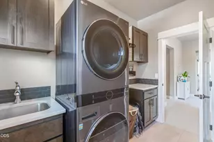 63315 Wrangler Pl, Bend, OR 97703 - Photo 21