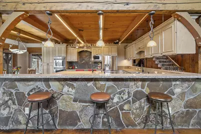 18495 Crawford Trail, Sisters, OR 97759 - Photo 17