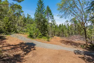 1132 Bridge Ln, Wolf Creek, OR 97497 - Photo 15