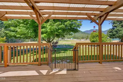 2072 E Evans Creek Road, Rogue River, OR 97537 - Photo 5