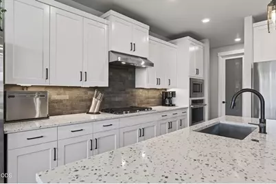 2258 NW Brickyard Street, Bend, OR 97703 - Photo 11