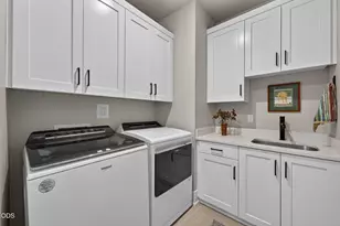2258 NW Brickyard St, Bend, OR 97703 - Photo 35