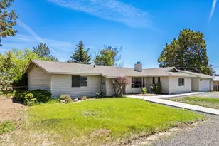 6492 SW 51st, Redmond, OR 97756 - Photo 9