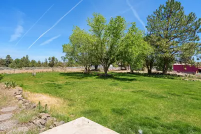 6492 SW 51st, Redmond, OR 97756 - Photo 41