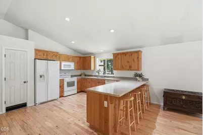 19184 Baker Road, Bend, OR 97702 - Photo 11