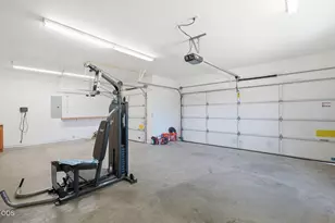 2541 NW 15th St, Redmond, OR 97756 - Photo 45