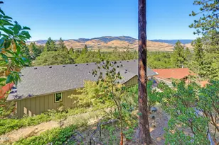 1536 Pinecrest Terrace, Ashland, OR 97520 - Photo 47