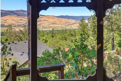 1536 Pinecrest Terrace, Ashland, OR 97520 - Photo 51